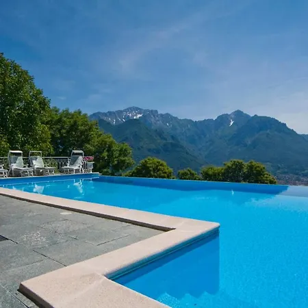 Sleeps 6 Pool Wifi 빌라